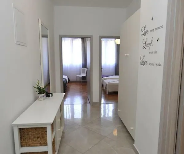 Mirakul Lägenhet Split